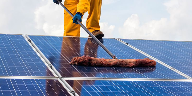 maintain-and-clean-of-solar-panels